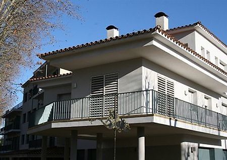 Hotel L'Ast Banyoles Exterior photo