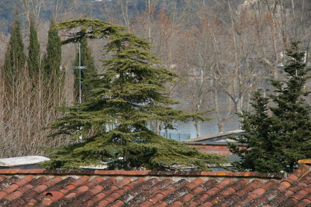 Hotel L'Ast Banyoles Exterior photo