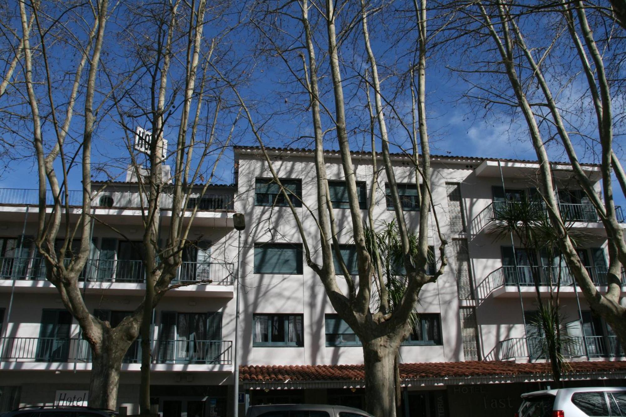 Hotel L'Ast Banyoles Room photo